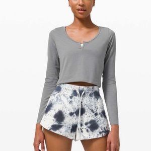 Lululemon Henley Cropped Long Sleeve Top Color Asphalt Grey Crop